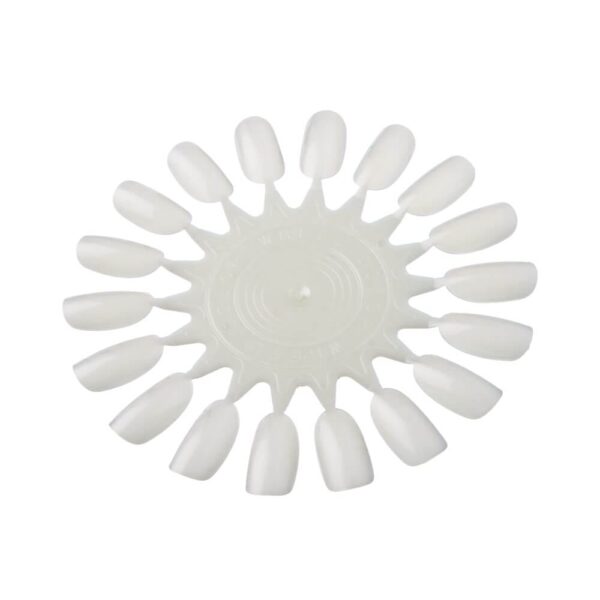 Nail-tips-color-chart-–-18-tips Tyhjä kynsilakkapaletti-18 tippiä